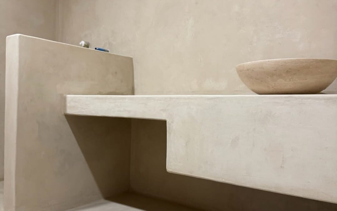 Microcement for Showers & Wet Areas: A Seamless, Waterproof Finish
